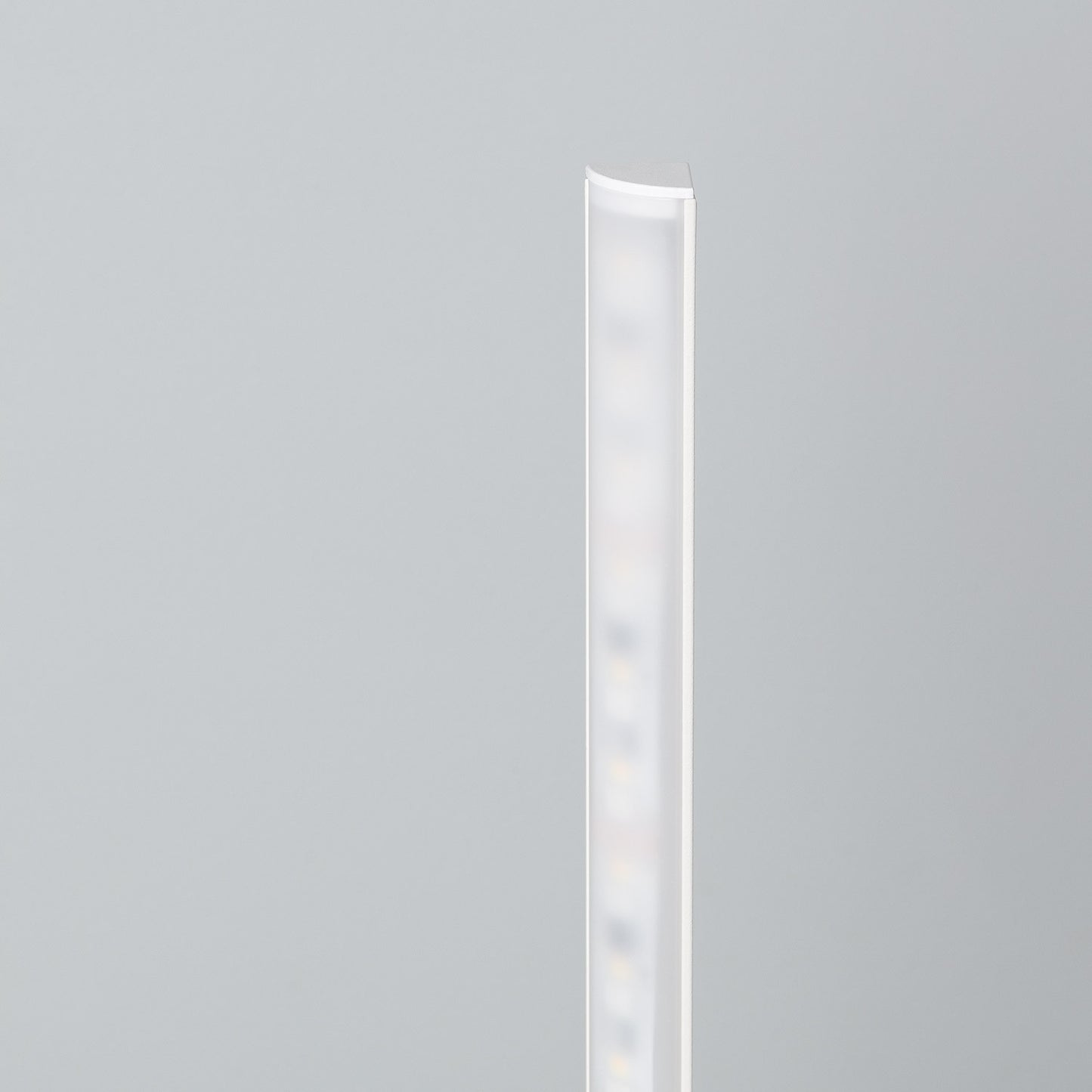 Lampadaire LED RGBWW Luxy 20W