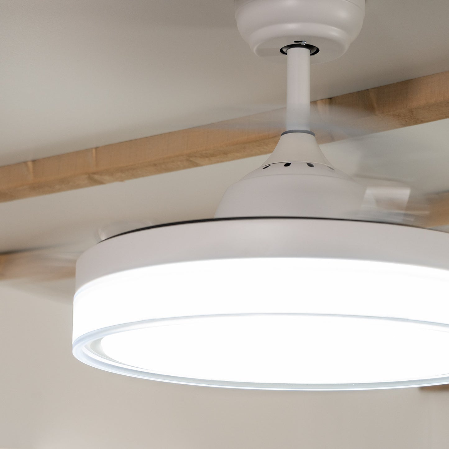 Ventilateur de Plafond LED Caicos Blanc 106cm Moteur DC